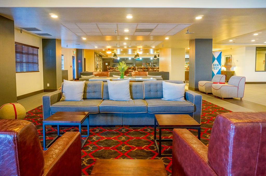 Four Points By Sheraton Phoenix South Mountain Екстер'єр фото