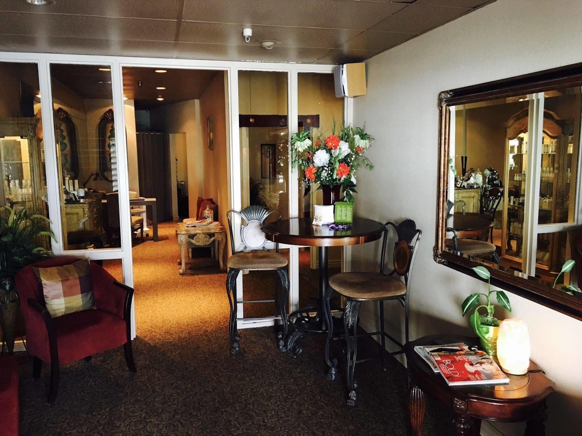 Four Points By Sheraton Phoenix South Mountain Екстер'єр фото