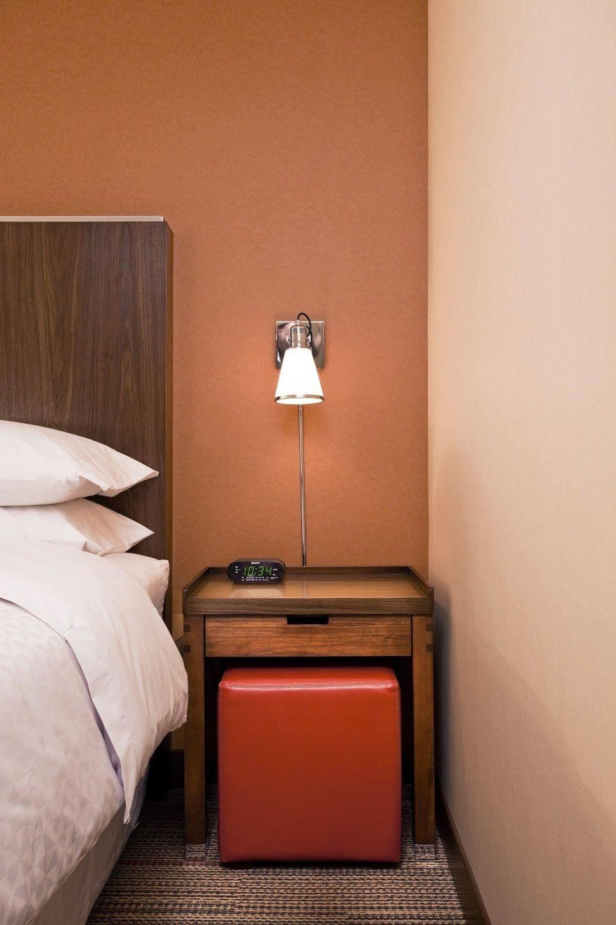 Four Points By Sheraton Phoenix South Mountain Екстер'єр фото