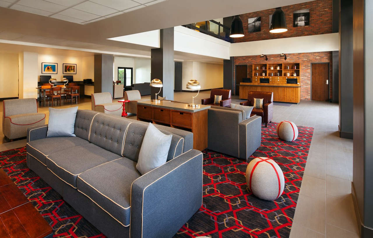Four Points By Sheraton Phoenix South Mountain Екстер'єр фото